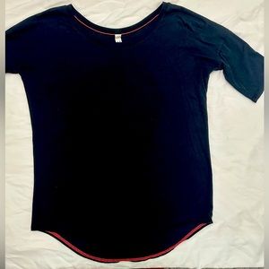 Under Armour 3/4 Sleeve T-shirt, Size S